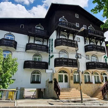 Pensiunea Alpin Predeal Zewnętrze zdjęcie